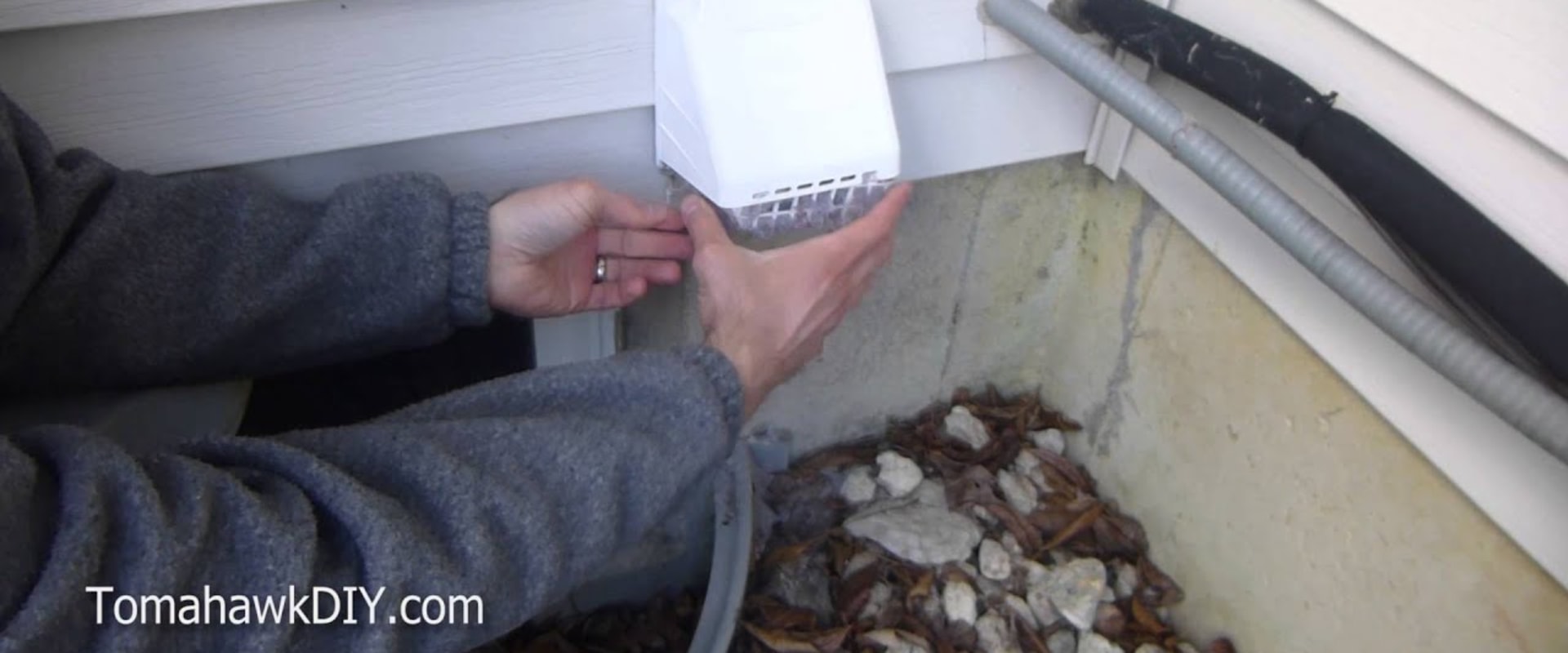 A Comprehensive Guide to Cleaning Dryer Vents from the Outside